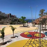 Endless Horizon View - Free Private Parking Including & Guest Bonus