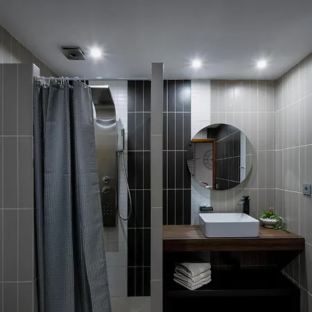 Apartman Endless Horizon View - Free Private Parking Including & Guest Bonus *