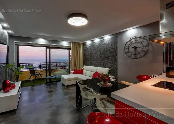 Endless Horizon View - Free Private Parking Including & Guest Bonus بلايا بارايسو